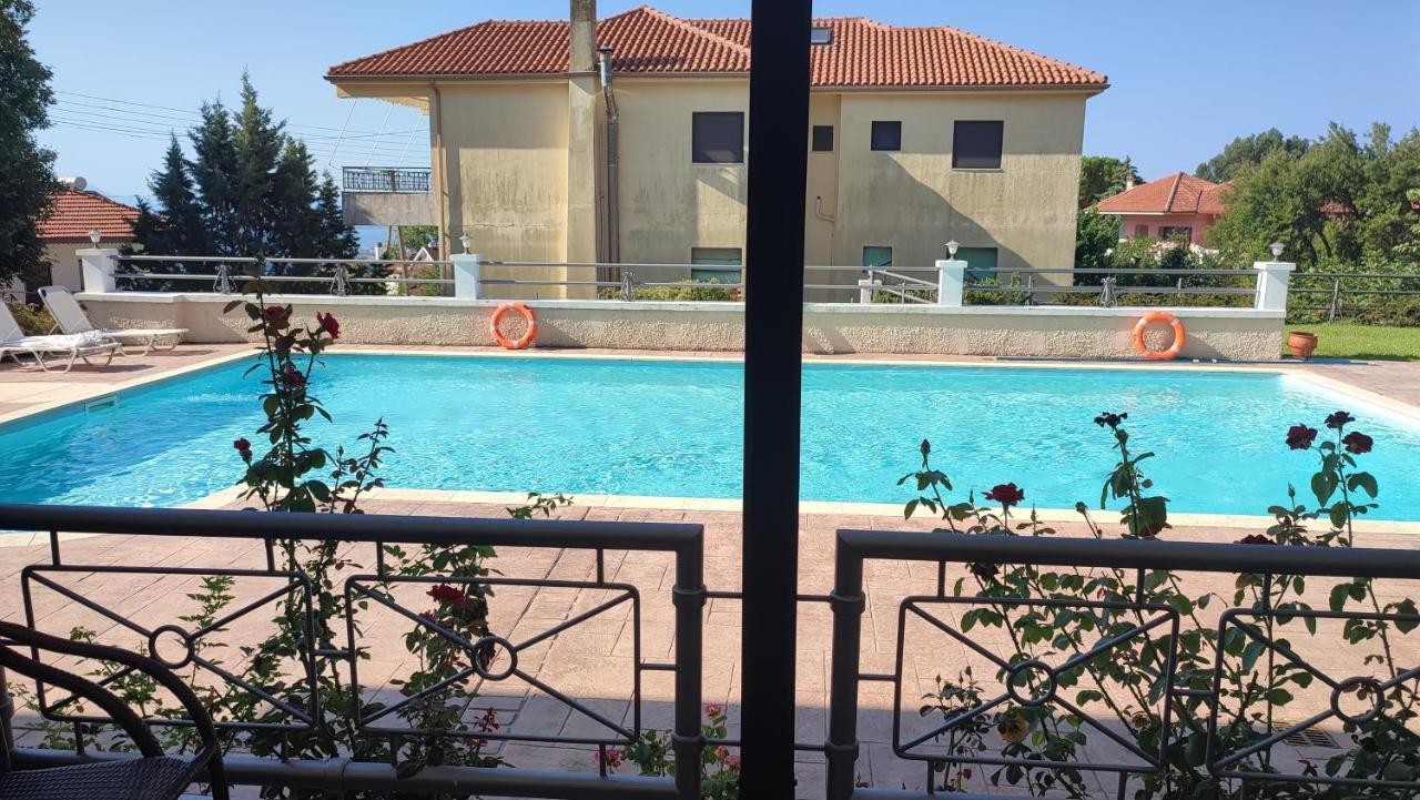Guesthouse Michobeis Kamarína Kültér fotó