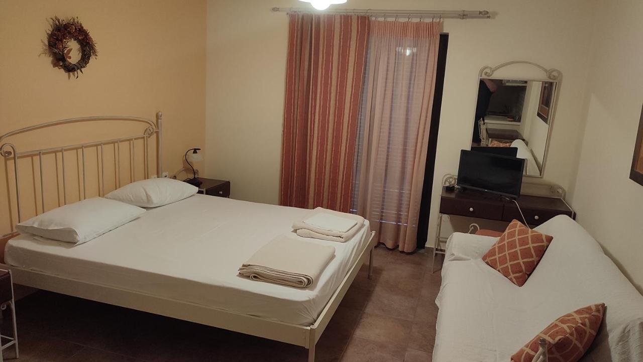 Guesthouse Michobeis Kamarína Kültér fotó