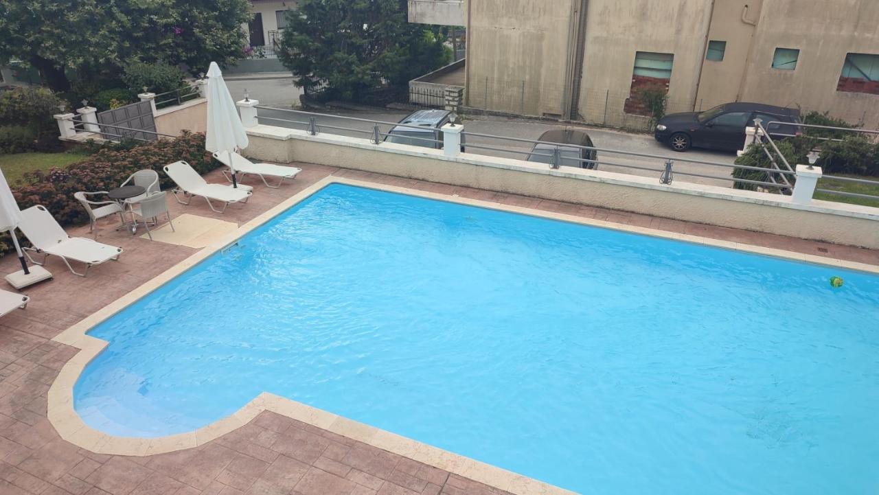 Guesthouse Michobeis Kamarína Kültér fotó